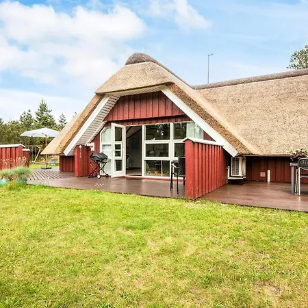 Holiday home 8 Person In R M
